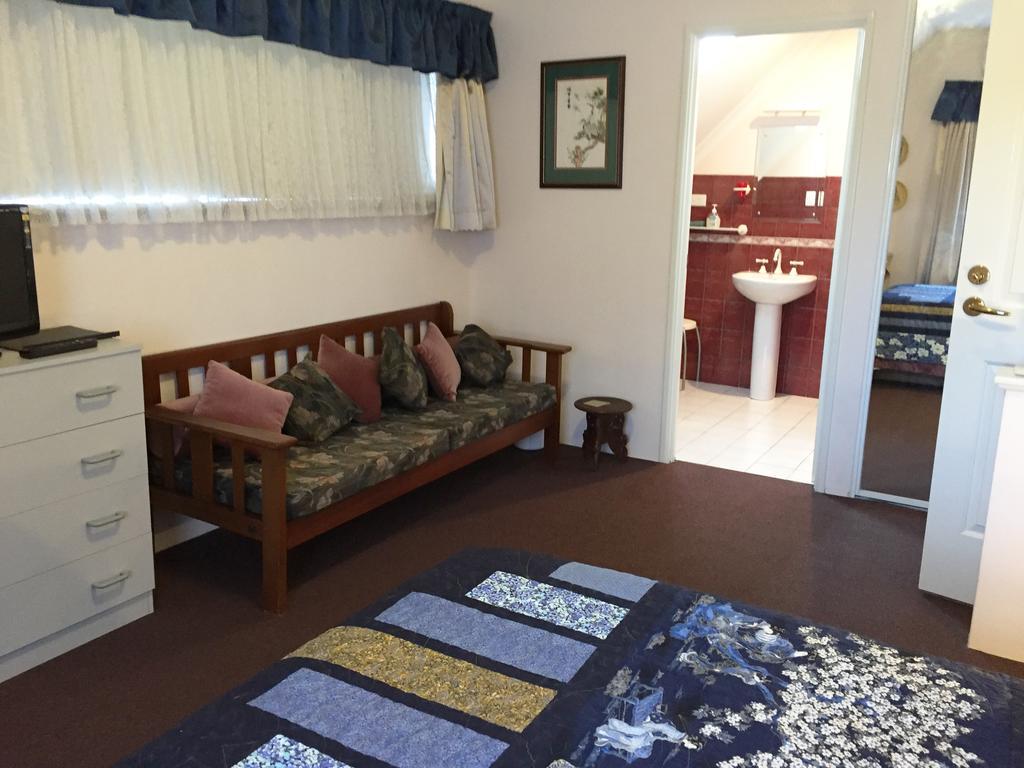 Aarn House B&B Airport Accommodation Perth Exterior foto